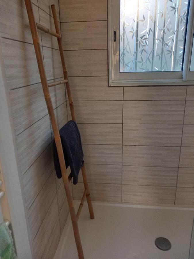 Petit Chalet En Bois Reynès المظهر الخارجي الصورة
